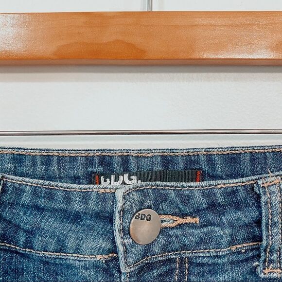 Urban Outfitters BDG Denim Cuffed Shortie Shorts - Picture 5 of 9